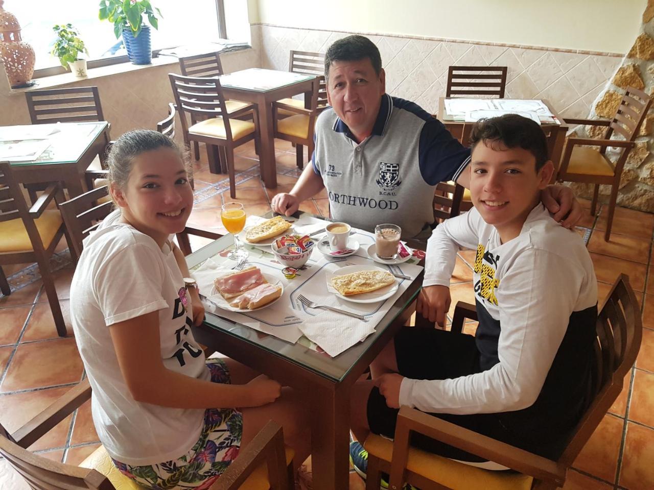 Hostal Palomares Salobreña Zewnętrze zdjęcie